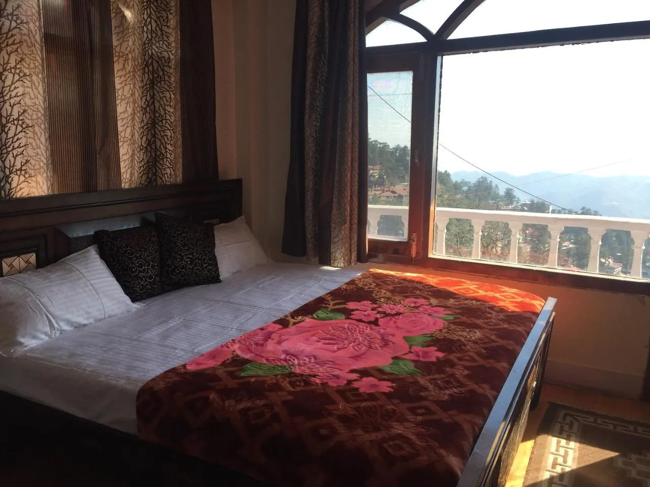 Simla View Bed and Breakfast Shimla